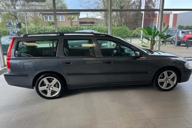 Volvo V70 (2005) thumbnail 58