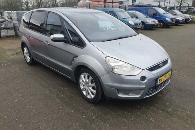 Ford S-Max (2007) thumbnail 2