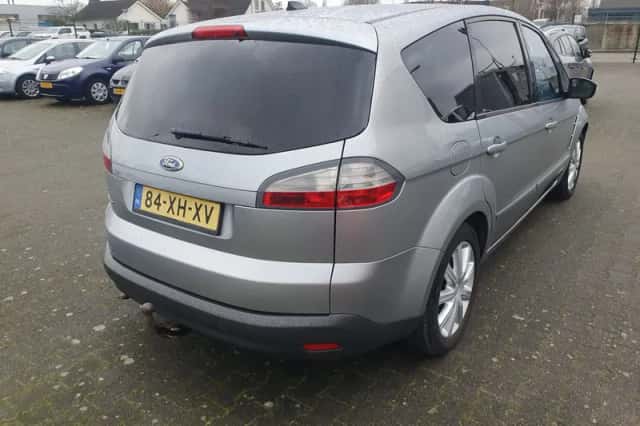 Ford S-Max (2007) thumbnail 3