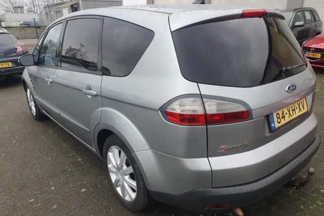 Ford S-Max (2007) thumbnail 4