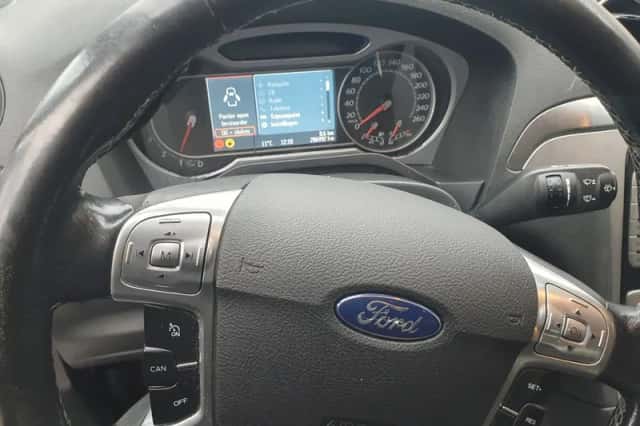 Ford S-Max (2007) thumbnail 6