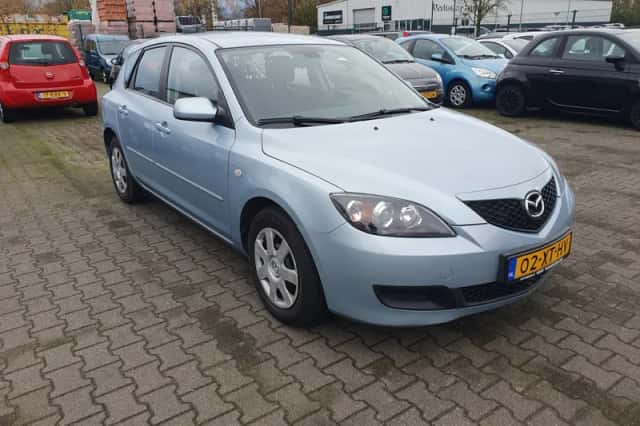 Mazda 3 (2007) thumbnail 2