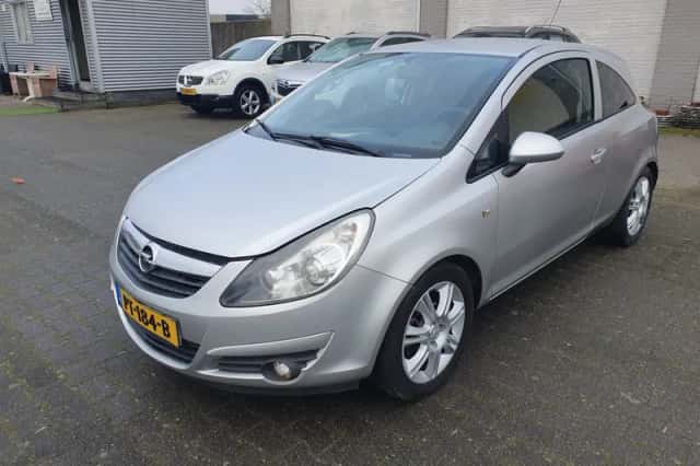 Opel Corsa (2008) thumbnail 1
