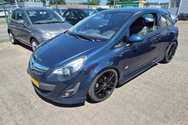 Opel Corsa (2011) thumbnail 1