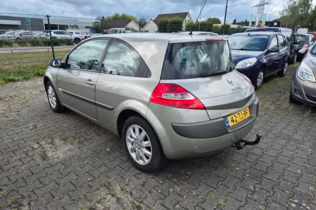 Renault Mégane (2006) thumbnail 4