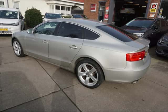 Audi A5 (2012) thumbnail 6