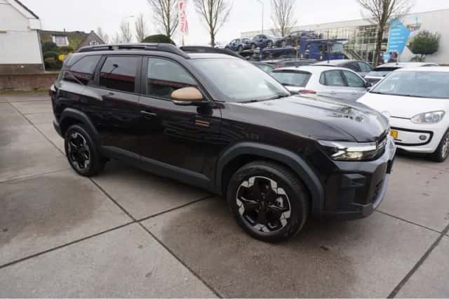Dacia Bigster (2025) thumbnail 3