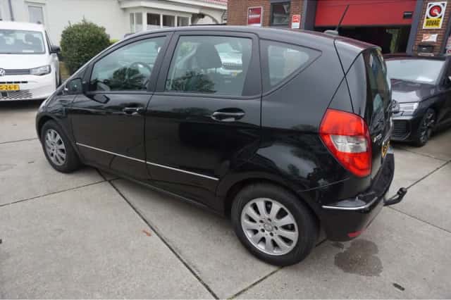 Mercedes-Benz A-Klasse (2011) thumbnail 6