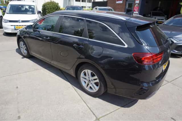 Kia Ceed Sportswagon (2020) thumbnail 6