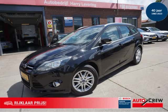 Ford Focus (2013) thumbnail 1