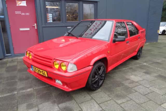 Citroën BX (1988) thumbnail 2
