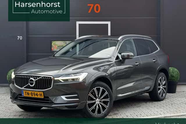 Volvo XC60 (2018) thumbnail 1