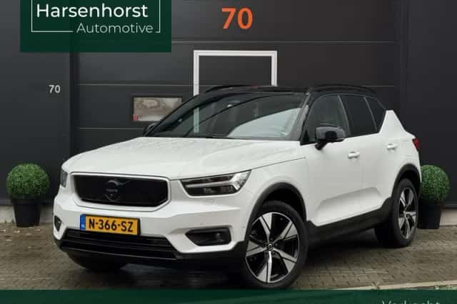 Volvo XC40 (2021) thumbnail 1