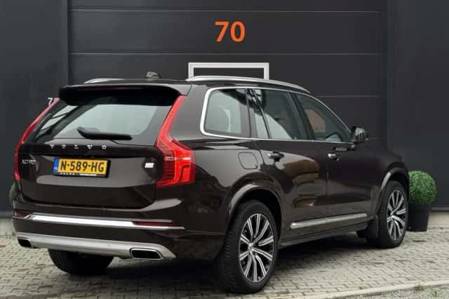 Volvo XC90 (2020) thumbnail 3