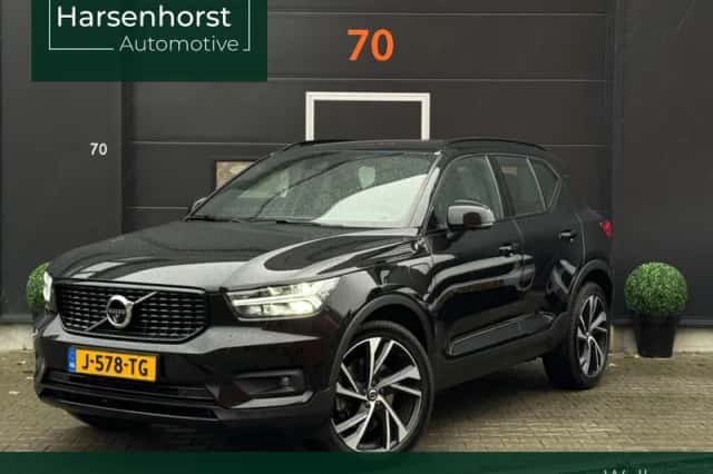 Volvo XC40 (2020) thumbnail 1