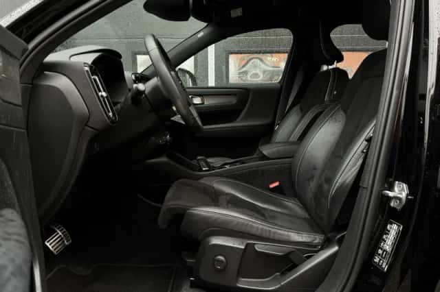 Volvo XC40 (2020) thumbnail 5