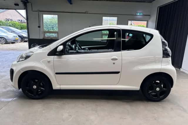 Citroën C1 (2013) thumbnail 2