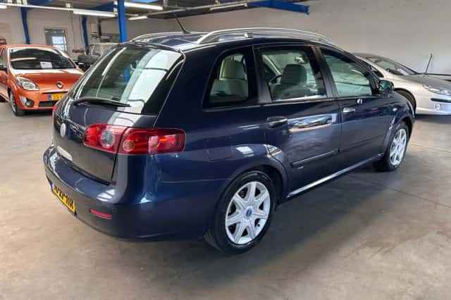 Fiat Croma (2005) thumbnail 4