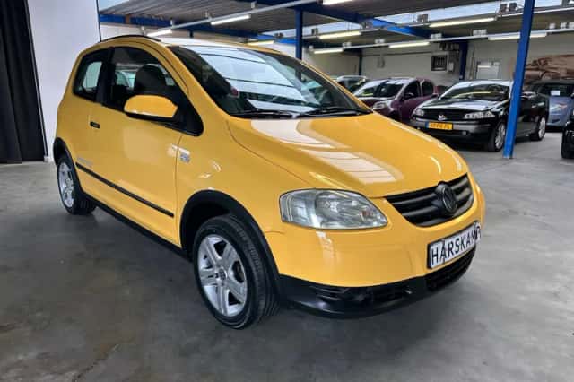 Volkswagen Fox (2009) thumbnail 6