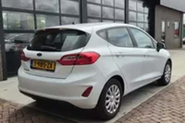 Ford Fiesta (2019) thumbnail 2