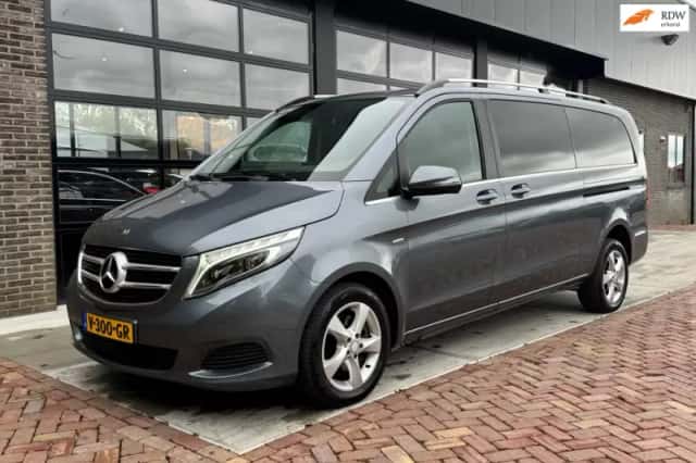 Mercedes-Benz V-Klasse (2017) thumbnail 1