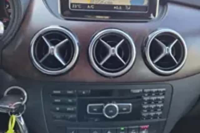 Mercedes-Benz B-Klasse (2013) thumbnail 6
