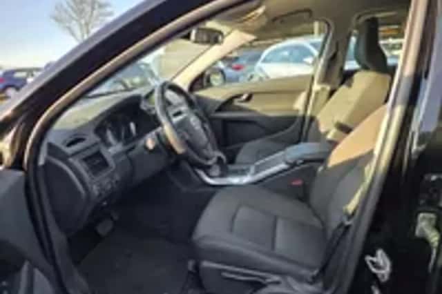 Volvo V70 (2016) thumbnail 4