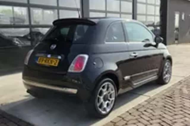 Fiat 500 (2011) thumbnail 2