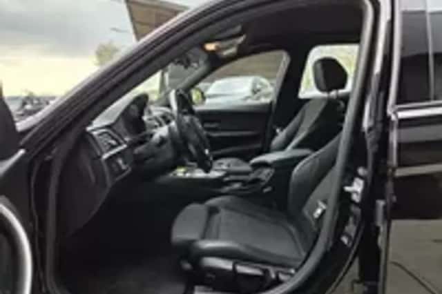 BMW 3-Serie (2013) thumbnail 4