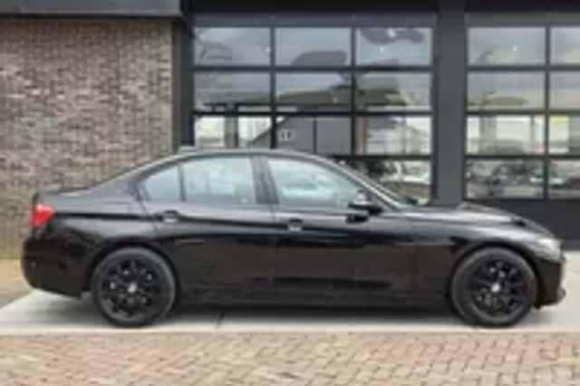 BMW 3-Serie (2013) thumbnail 6