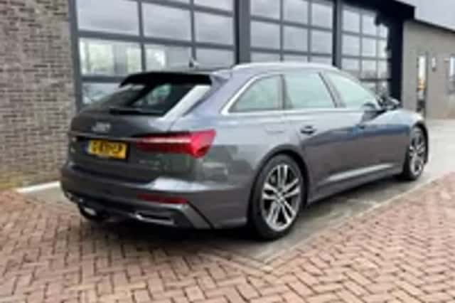 Audi A6 (2019) thumbnail 2