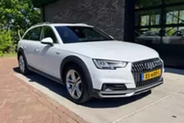 Audi A4 (2018) thumbnail 5