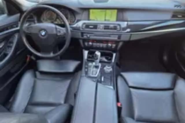 BMW 5-Serie (2013) thumbnail 3