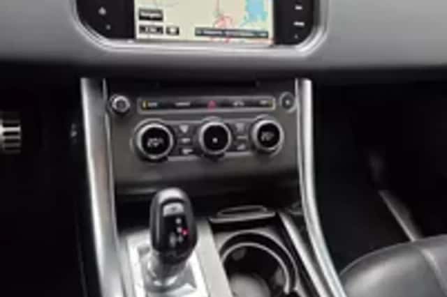 Land Rover Range Rover Sport (2015) thumbnail 6