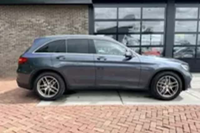 Mercedes-Benz GLC-Klasse (2015) thumbnail 6
