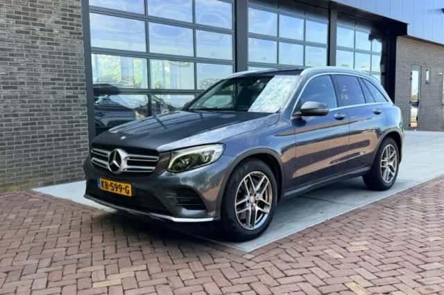 Mercedes-Benz GLC-Klasse (2015) thumbnail 1