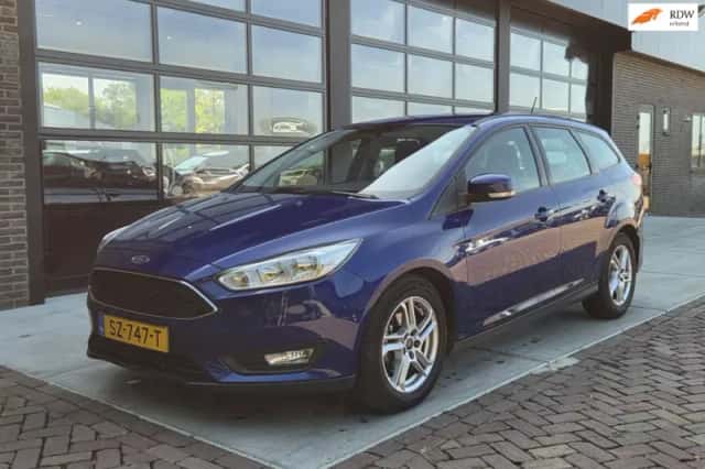 Ford Focus (2018) thumbnail 1