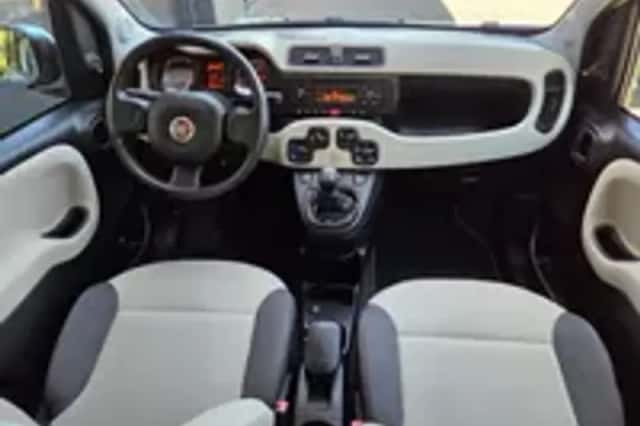 Fiat Panda (2015) thumbnail 3