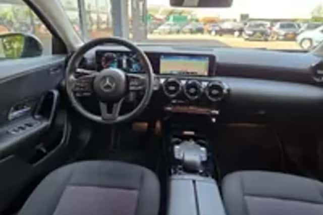 Mercedes-Benz A-Klasse (2020) thumbnail 3