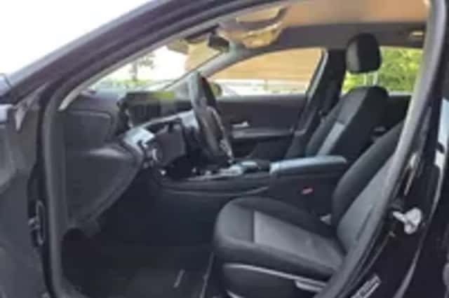 Mercedes-Benz A-Klasse (2020) thumbnail 4