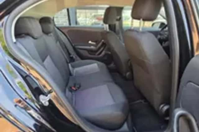 Mercedes-Benz A-Klasse (2020) thumbnail 2