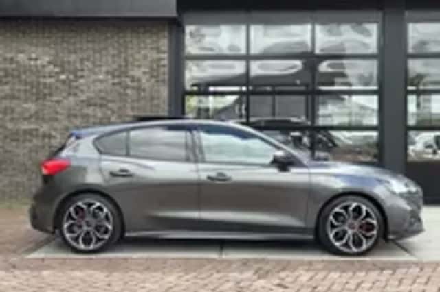 Ford Focus (2019) thumbnail 6