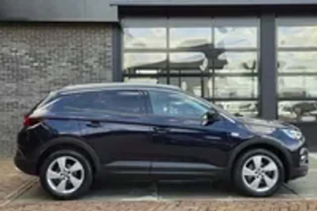 Opel Grandland X (2020) thumbnail 4