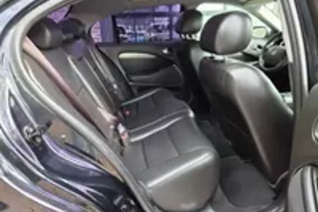 Jaguar S-Type (2004) thumbnail 5