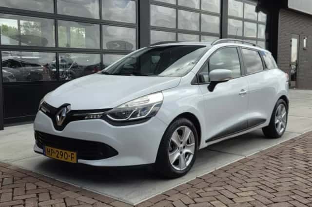 Renault Clio (2015) thumbnail 1