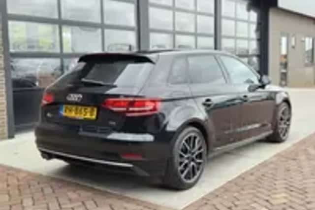 Audi A3 (2017) thumbnail 2