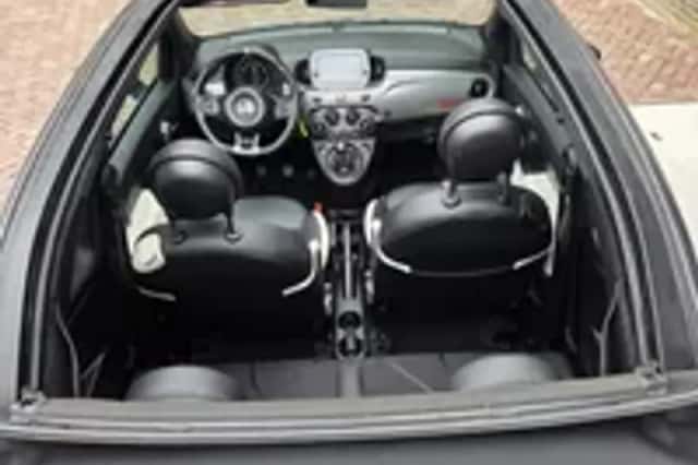 Fiat 500C (2017) thumbnail 3