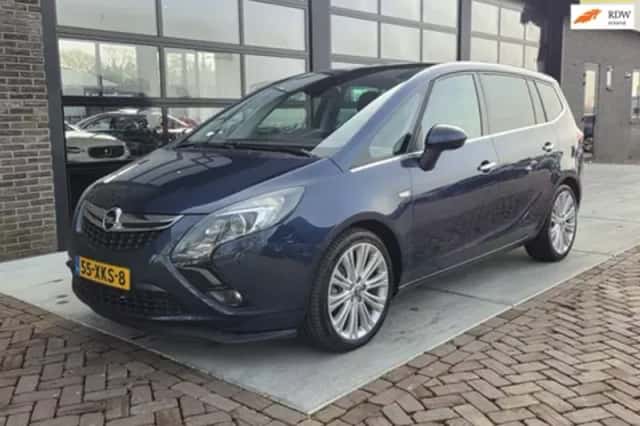 Volkswagen Polo (2012) thumbnail 5