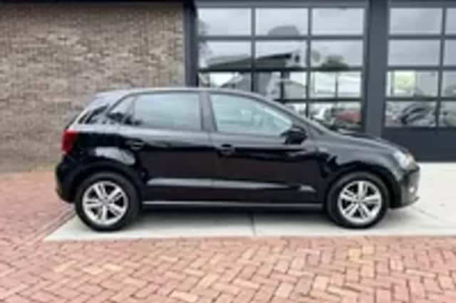 Volkswagen Polo (2013) thumbnail 4