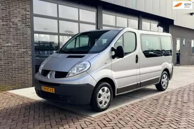 Mitsubishi Colt (2010) thumbnail 4